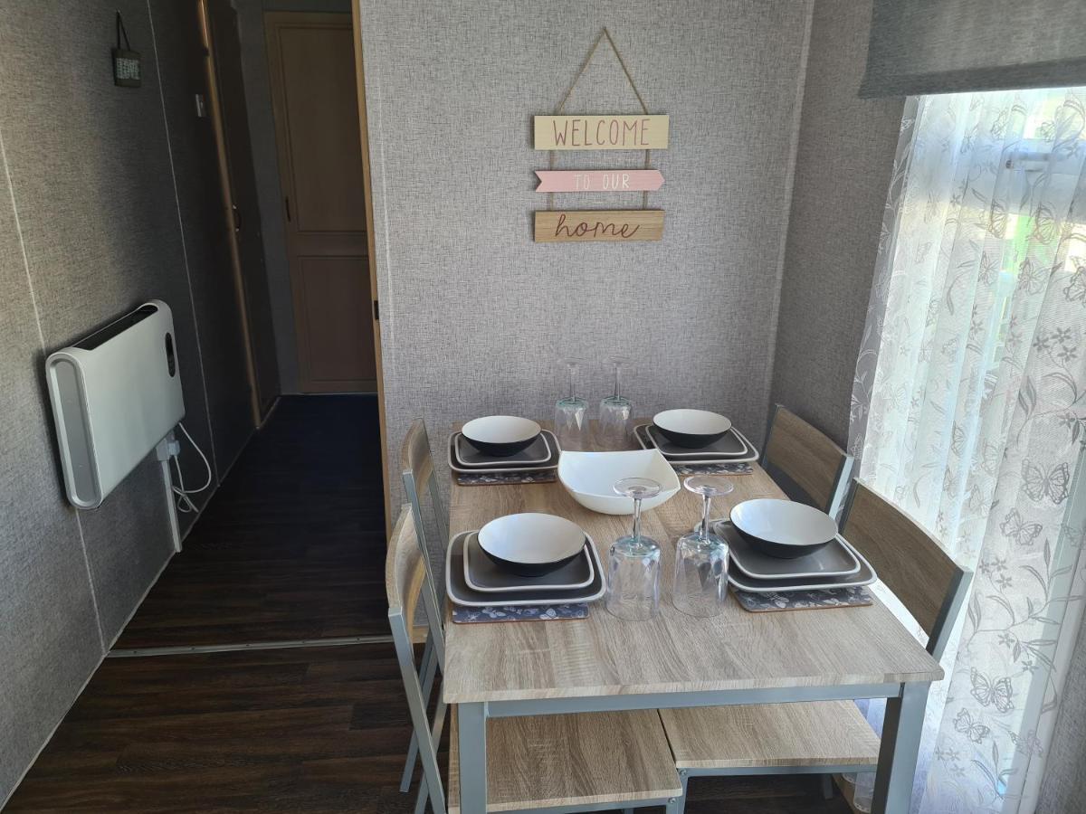 Hotel 6 Berth The Wolds Tahiti Ingoldmells Exterior foto