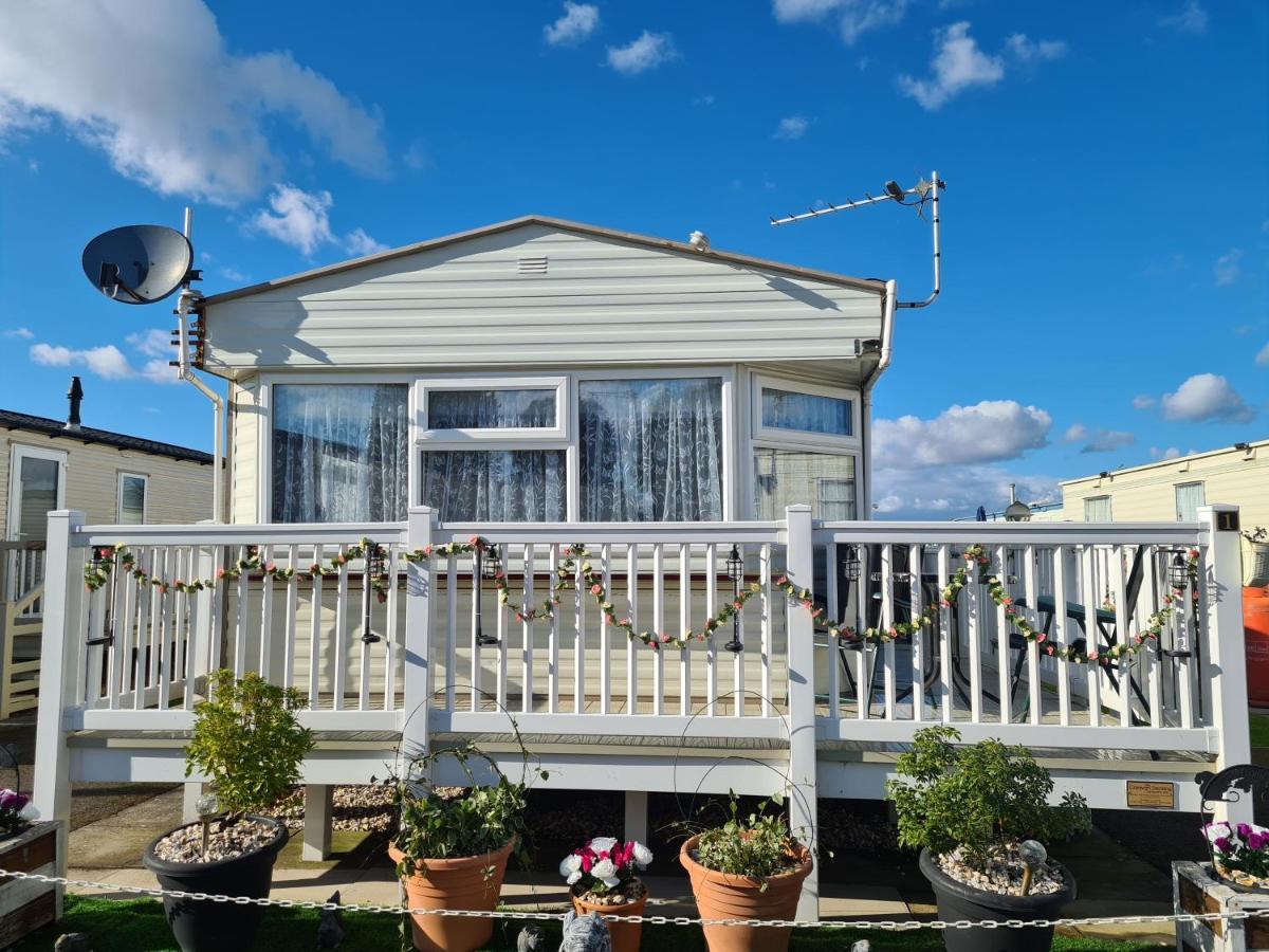 Hotel 6 Berth The Wolds Tahiti Ingoldmells Exterior foto