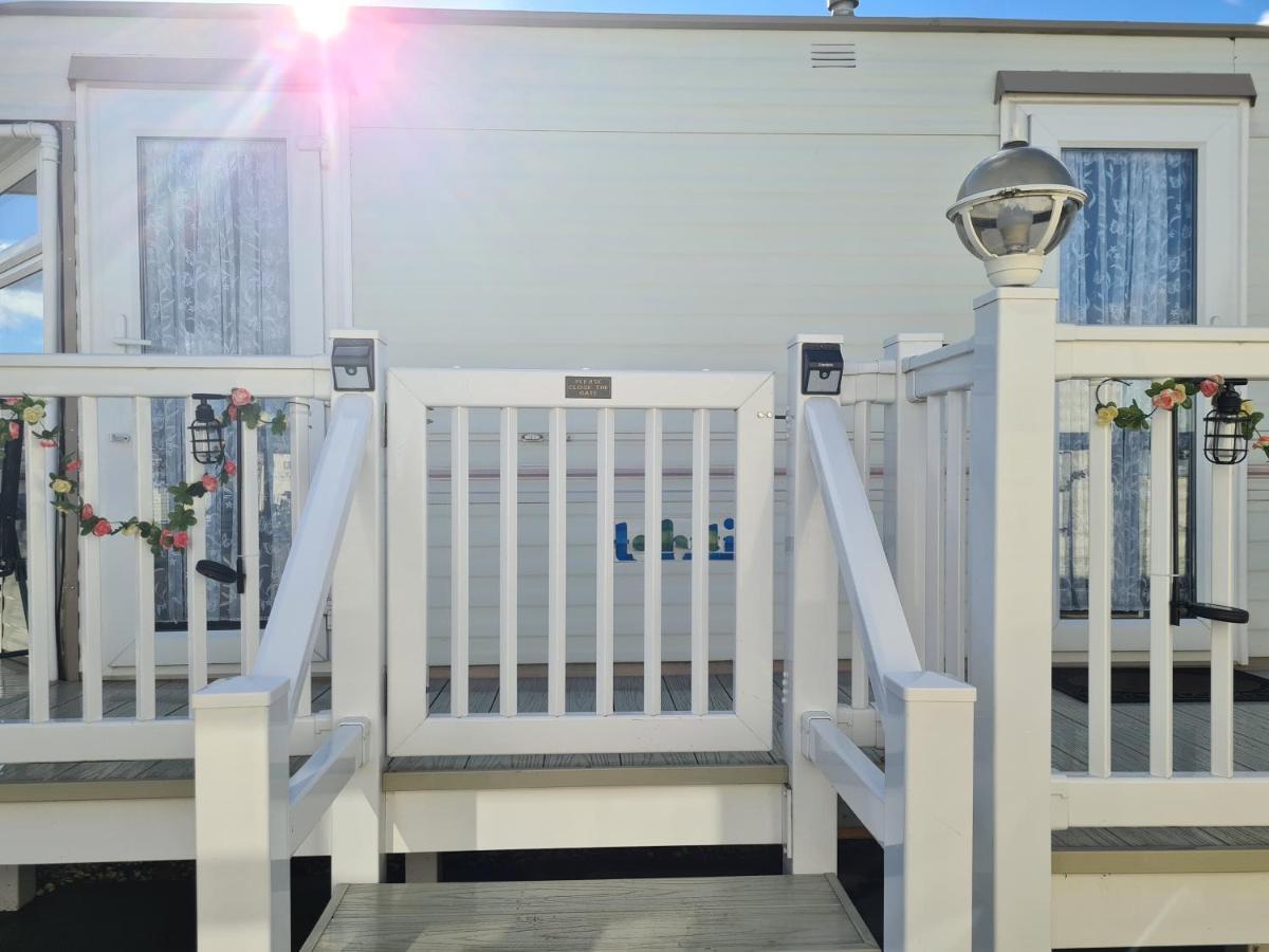 Hotel 6 Berth The Wolds Tahiti Ingoldmells Exterior foto